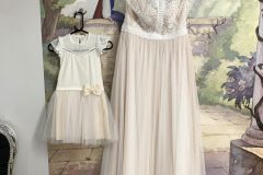 Jurk bruid en dochtertje